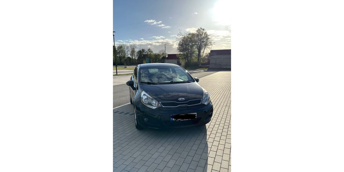 Kia Rio 153.500 km 4.200 &euro; Moers 47441