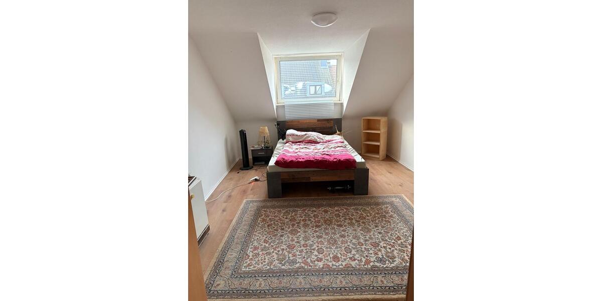Dachgeschoßwohnung Oberhausen Rothebusch - 3 Zimmer, 51 m&sup2;, 480&euro; | Angebot:24440899