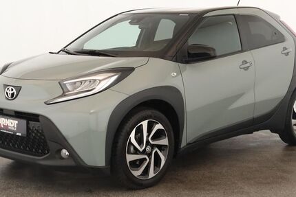 Toyota Aygo (X) 13.800 km 18.884 &euro; Neuss 41460