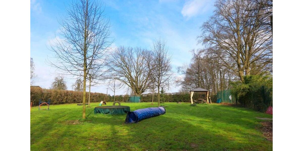 Bauernhaus, Landhaus Voerde (Niederrhein) - 12 Zimmer, 156 m&sup2;, 675.000&euro; | Angebot:26635908
