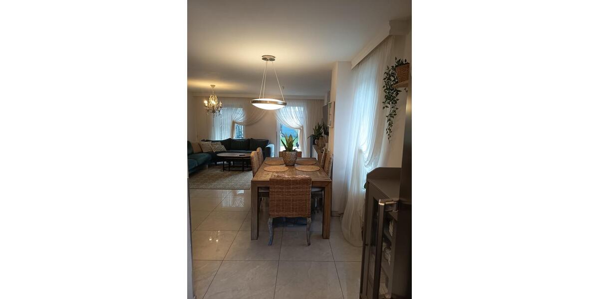 Reihenhaus Krefeld Hüls - 5 Zimmer, 110 m&sup2;, 449.000&euro; | Angebot:25844065