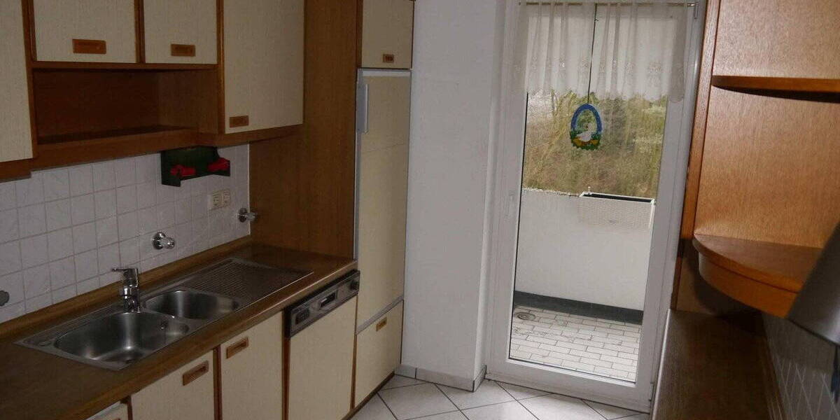 Etagenwohnung Mülheim an der Ruhr Saarn - 3 Zimmer, 95 m&sup2;, 255.000&euro; | Angebot:26512861