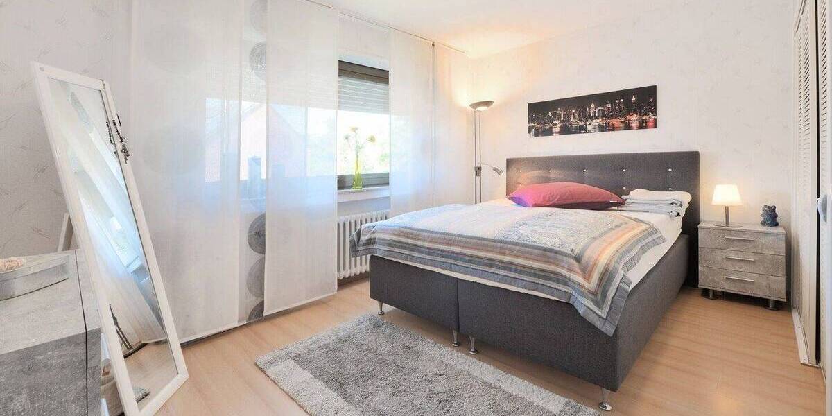 Reihenmittelhaus Moers Kapellen-Mitte - 4 Zimmer, 111 m&sup2;, 320.000&euro; | Angebot:26730873