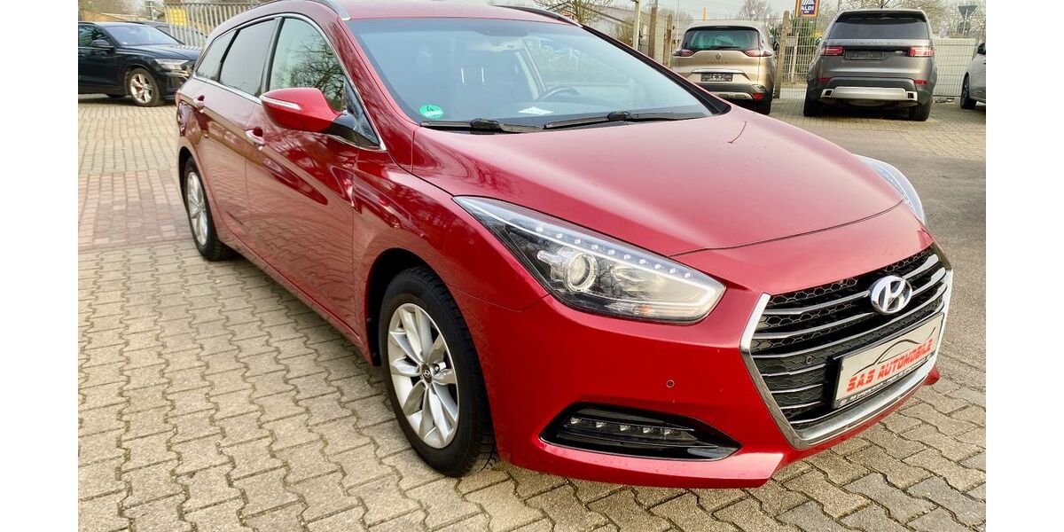 Hyundai i40 145.210 km 8.400 &euro; Moers 47445