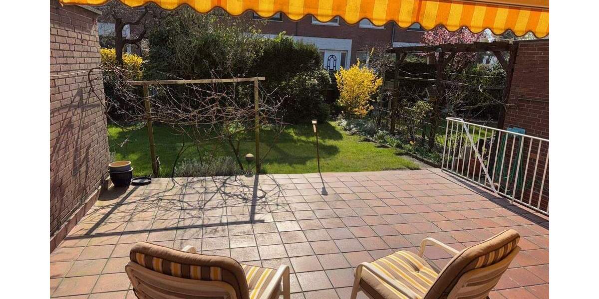 Reihenmittelhaus Krefeld Inrath/Kliedbruch - 4 Zimmer, 110 m&sup2;, 328.000&euro; | Angebot:25879795