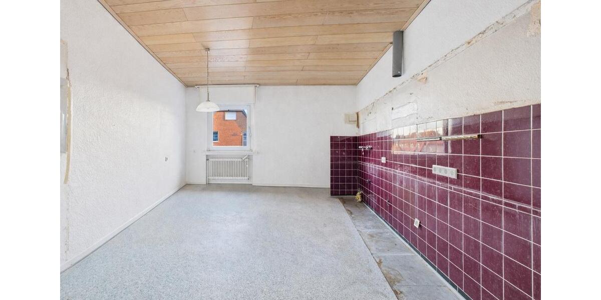 Doppelhaushälfte Dinslaken - 4 Zimmer, 160 m&sup2;, 2.150&euro; | Angebot:25539481