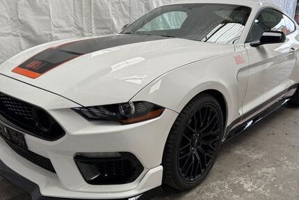 Ford Mustang 46.000 km 26.900 &euro; Düsseldorf 40589