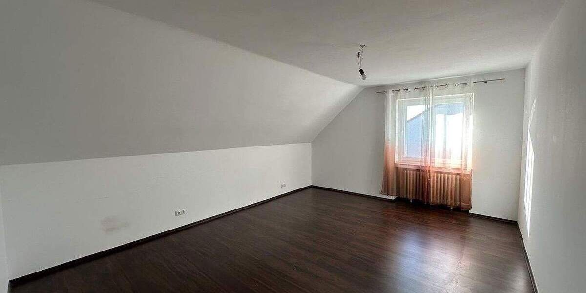 Etagenwohnung Kaarst Holzbüttgen - 3 Zimmer, 95 m&sup2;, 269.000&euro; | Angebot:25782119