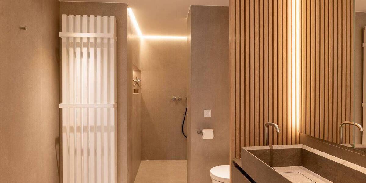 Etagenwohnung Düsseldorf Wittlaer - 3 Zimmer, 135 m&sup2;, 1.099.000&euro; | Angebot:25695557