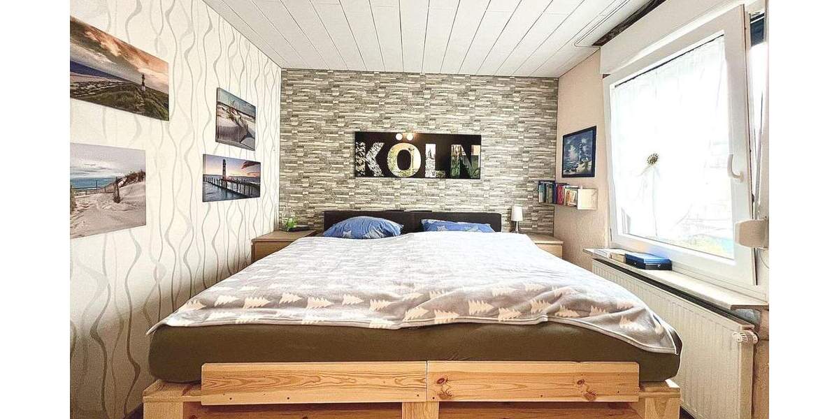 Mehrfamilienhaus, Wohnhaus Krefeld Uerdingen - 6 Zimmer, 145 m&sup2;, 259.000&euro; | Angebot:25692546