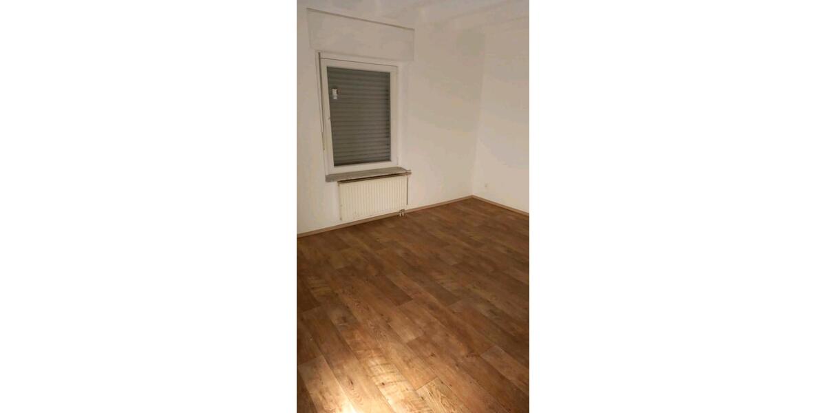 Etagenwohnung Kamp-Lintfort Lintfort - 2.5 Zimmer, 91 m&sup2;, 1.000&euro; | Angebot:26494627