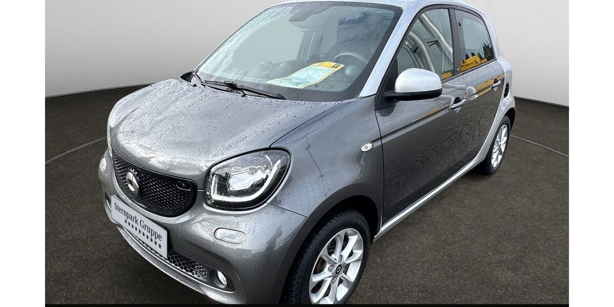 Smart ForFour 8.882 km 17.980 &euro; Willich 47877