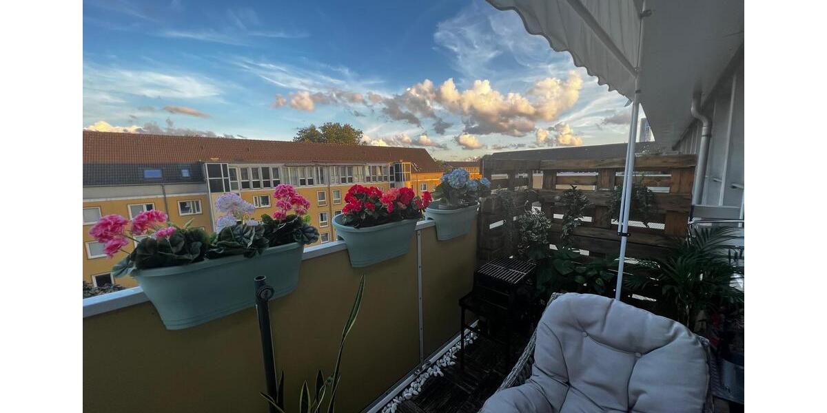 Etagenwohnung Düsseldorf Stadtbezirk 6 - 2 Zimmer, 65 m&sup2;, 1.500&euro; | Angebot:25790484