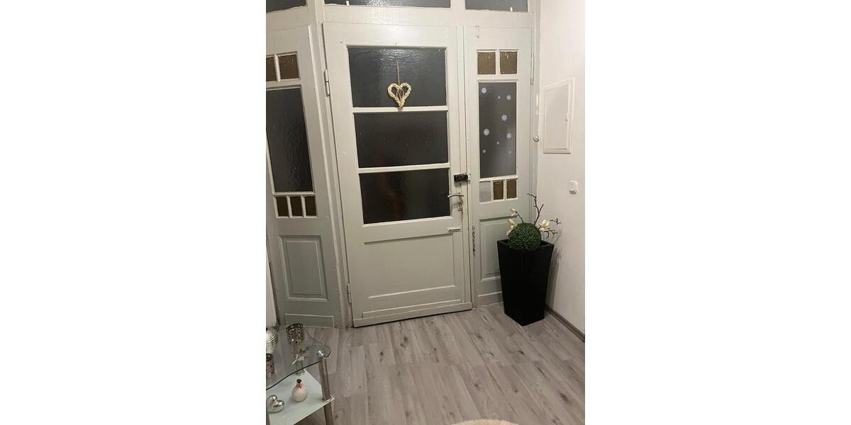 Etagenwohnung Voerde (Niederrhein) - 4 Zimmer, 100 m&sup2;, 930&euro; | Angebot:26702233