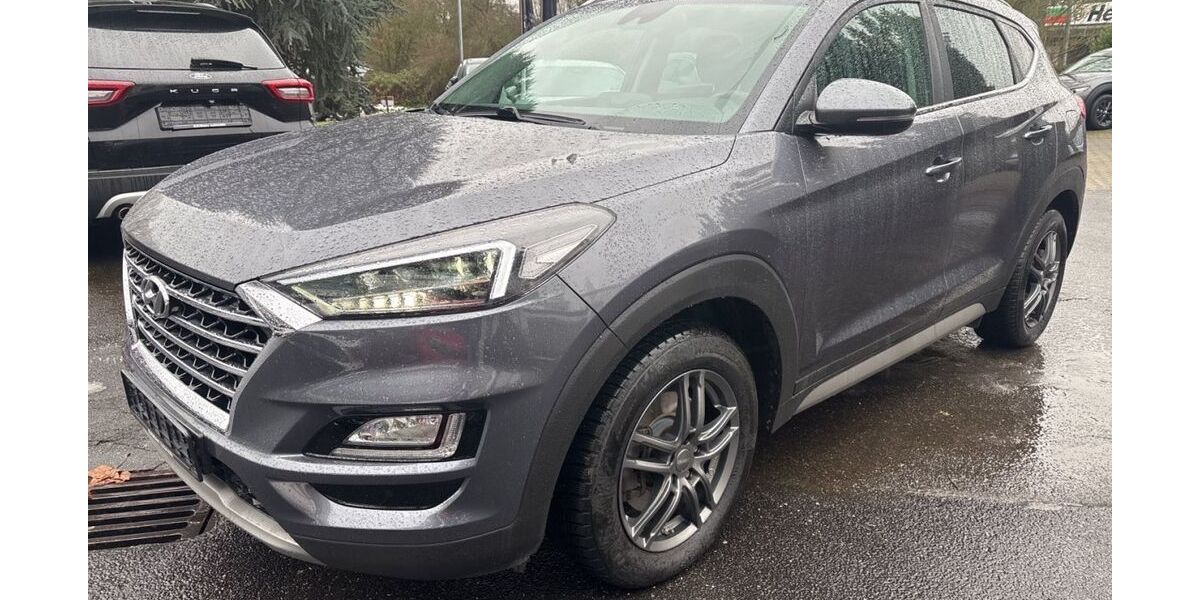 Hyundai TUCSON 48.700 km 20.990 &euro; Neuss 41464