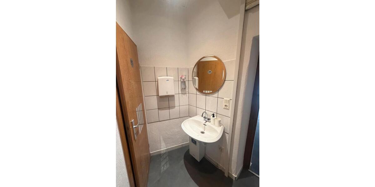 Reihenhaus Nettetal - 7 Zimmer, 180 m&sup2;, 249.000&euro; | Angebot:26959699