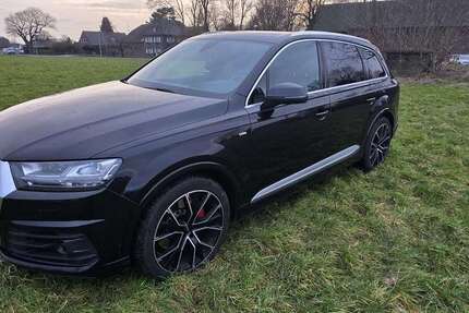 Audi Q7 208.000 km 23.499 &euro; Krefeld 47803