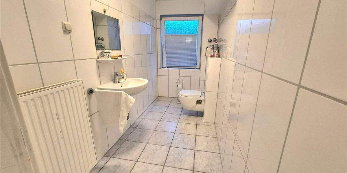 Mehrfamilienhaus, Wohnhaus Essen Frohnhausen - 4 Zimmer, 1 m&sup2;, 1.850.000&euro; | Angebot:25692827