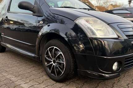 Citroen C2 167.579 km 1.999 &euro; Duisburg 47179