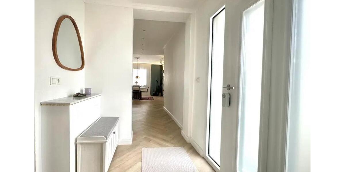 Einfamilienhaus Duisburg Rheinhausen - 12.5 Zimmer, 200 m&sup2;, 689.000&euro; | Angebot:24981451