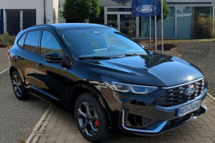 Ford Kuga 7.500 km 42.650 &euro; Sonsbeck 47665