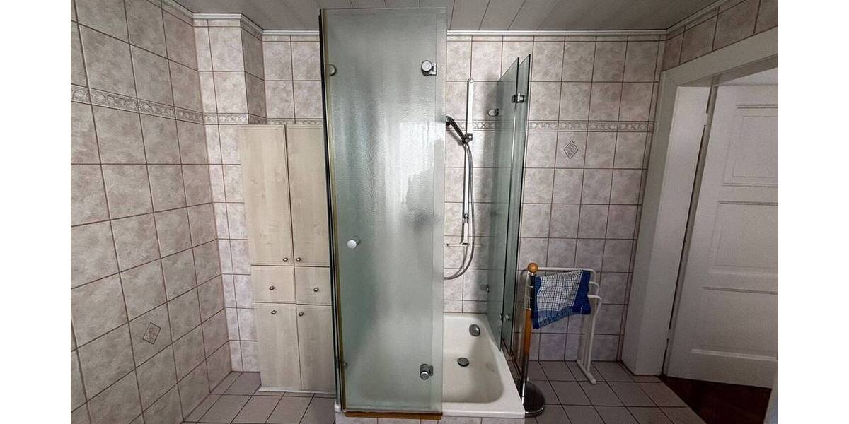 Reihenmittelhaus Krefeld Benrad-Süd - 3 Zimmer, 76 m&sup2;, 199.000&euro; | Angebot:26065674