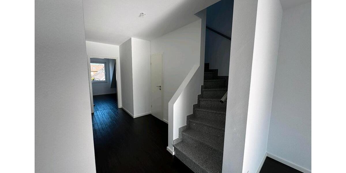 Maisonettenwohnung Dinslaken Lohberg - 3.5 Zimmer, 89 m&sup2;, 345.000&euro; | Angebot:25995483