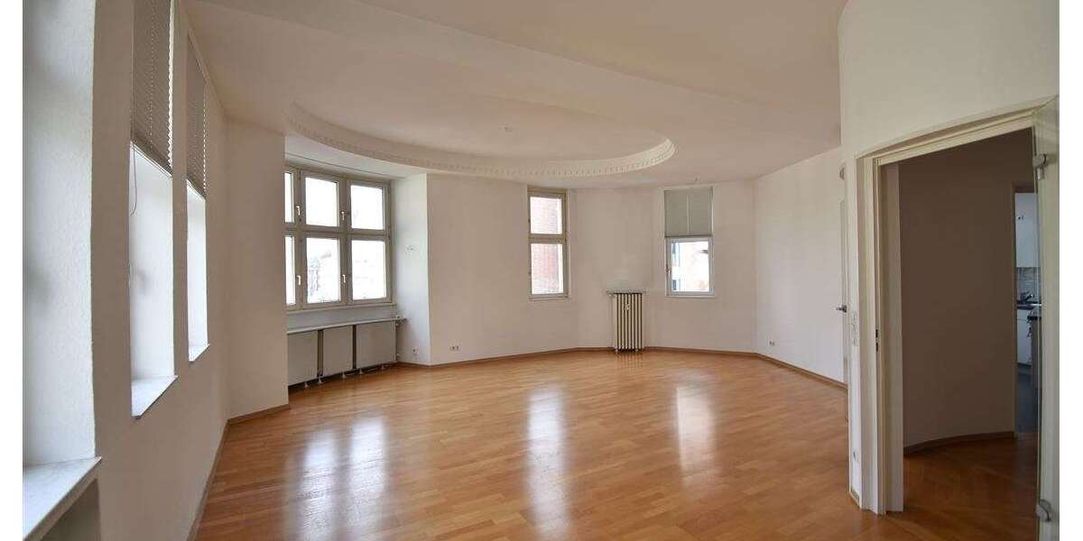 Etagenwohnung Düsseldorf Oberkassel - 3 Zimmer, 139 m&sup2;, 2.500&euro; | Angebot:27332034