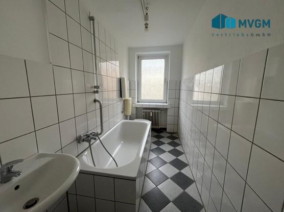 Etagenwohnung Essen Stadtkern - 1 Zimmer, 55 m&sup2;, 440&euro; | Angebot:23601129