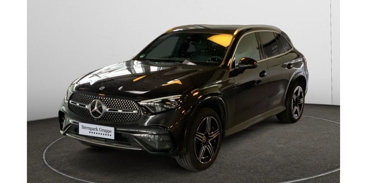 Mercedes-Benz GLC 300 5.000 km 67.990 &euro; Moers 47441