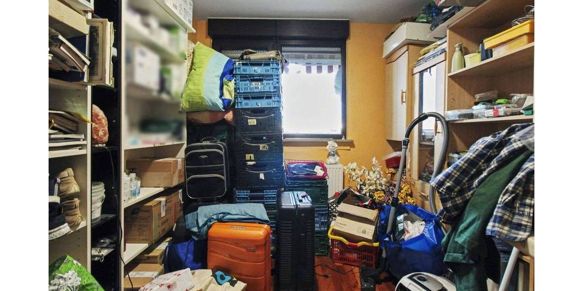 Etagenwohnung Kamp-Lintfort Geisbruch - 4 Zimmer, 93 m&sup2;, 180.000&euro; | Angebot:25911351