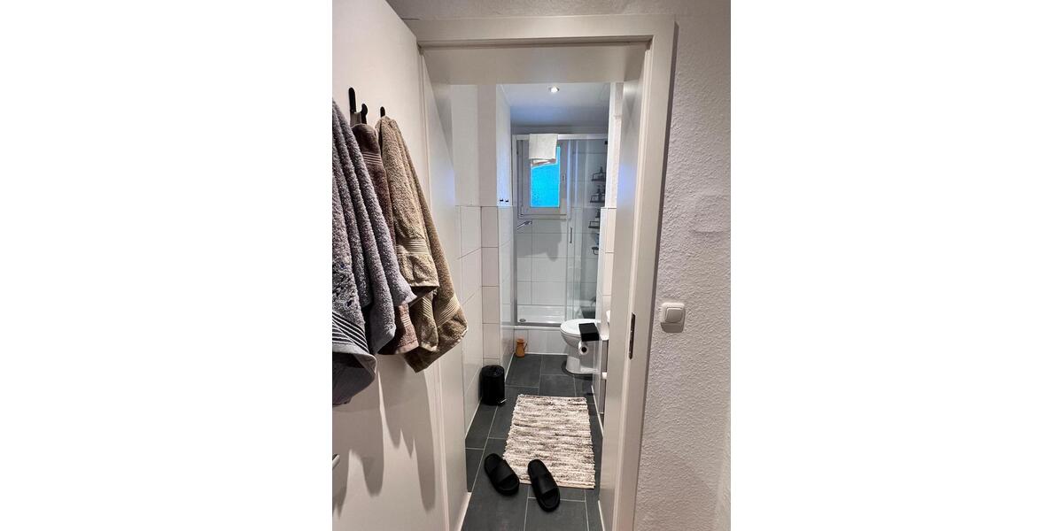 Etagenwohnung Essen Huttrop - 2.5 Zimmer, 75 m&sup2;, 800&euro; | Angebot:25931901