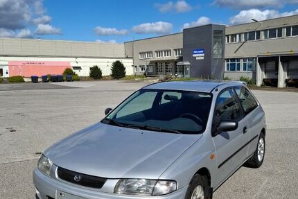 Mazda 323 115.558 km 1.200 &euro; Krefeld 47809