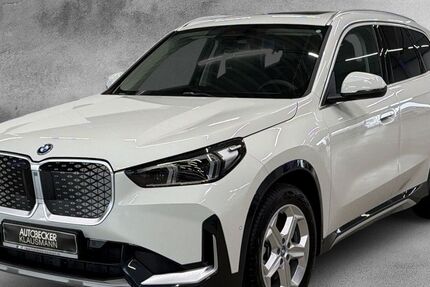 BMW iX1 4.000 km 49.990 &euro; Krefeld 47800