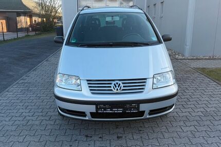 VW Sharan 159.000 km 3.850 &euro; GELDERN 47608