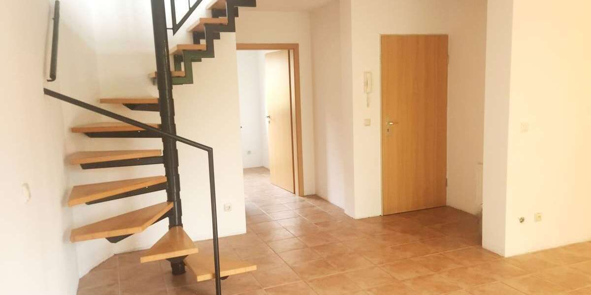 Etagenwohnung Oberhausen / Sterkrade-Mitte Mitte - 2 Zimmer, 75 m&sup2;, 159.000&euro; | Angebot:23990315