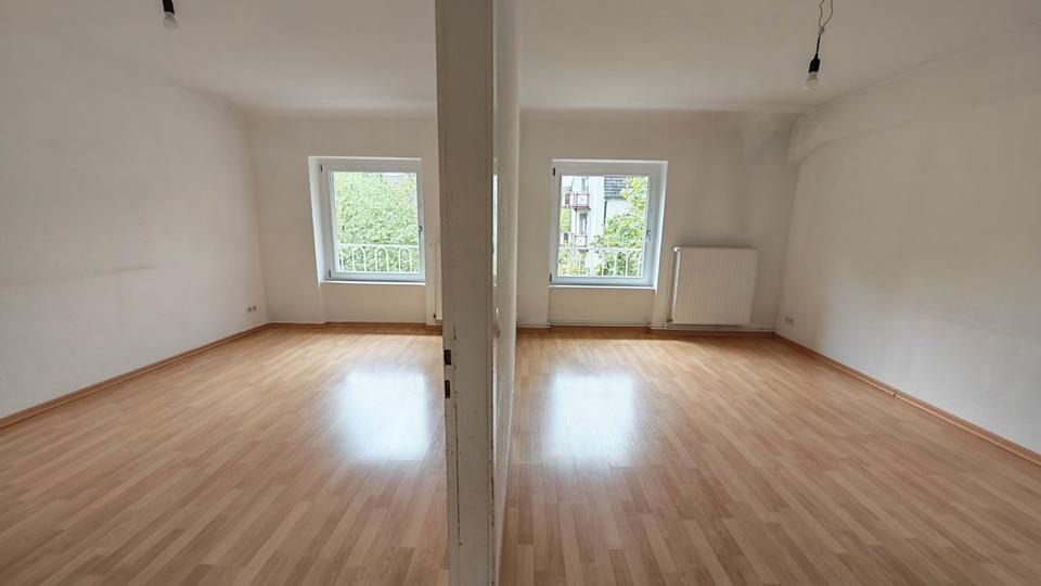Etagenwohnung Düsseldorf Oberbilk - 2 Zimmer, 60 m&sup2;, 730&euro; | Angebot:26646850