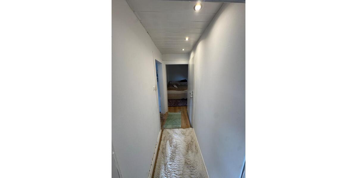 Dachgeschoßwohnung Viersen Hülsdonk - 2.5 Zimmer, 60 m&sup2;, 700&euro; | Angebot:26497713