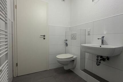 Wohnung Duisburg Mittelmeiderich - 1 Zimmer, 50 m&sup2;, 650&euro; | Angebot:25986185