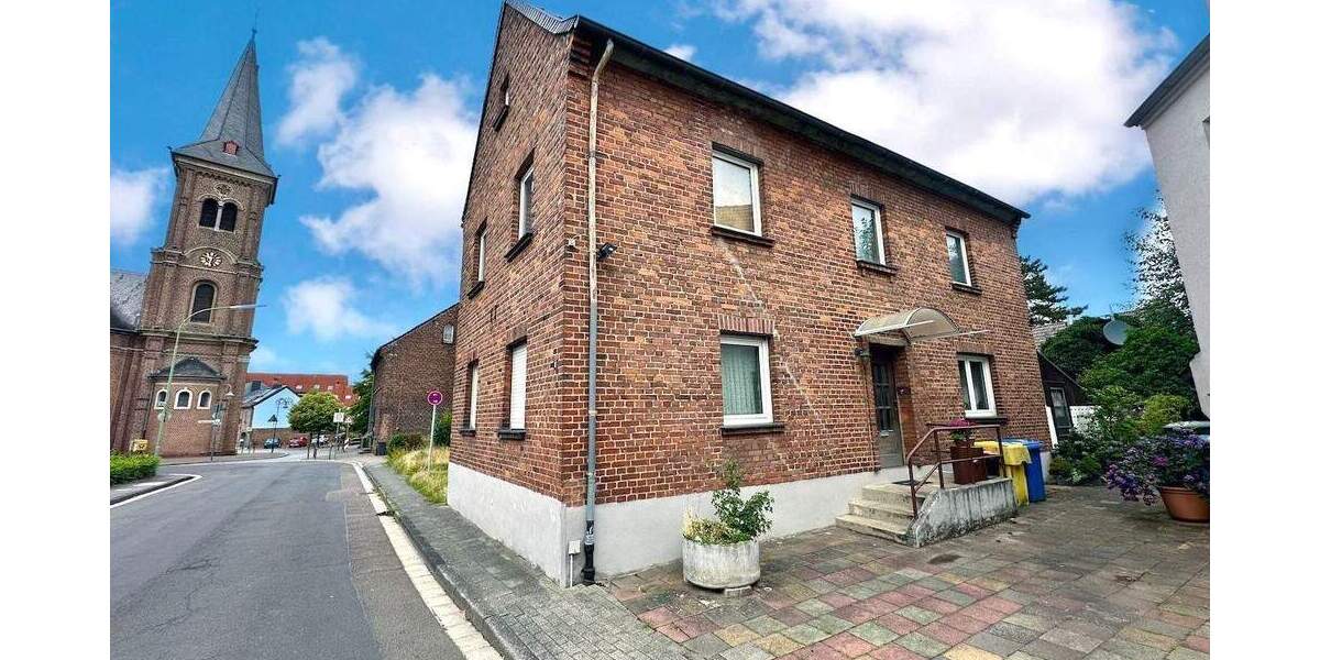 Einfamilienhaus Neuss Norf - 8 Zimmer, 210 m&sup2;, 419.000&euro; | Angebot:25687677