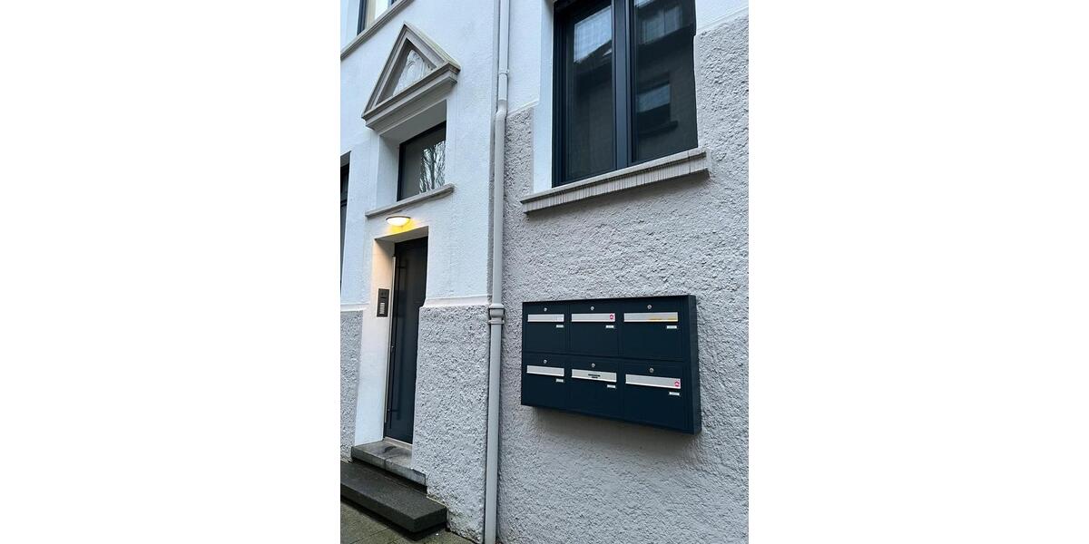 Etagenwohnung Essen Südviertel - 1 Zimmer, 71 m&sup2;, 750&euro; | Angebot:25887572