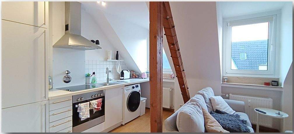 Etagenwohnung Düsseldorf Altstadt - 2 Zimmer, 47 m&sup2;, 980&euro; | Angebot:26107066