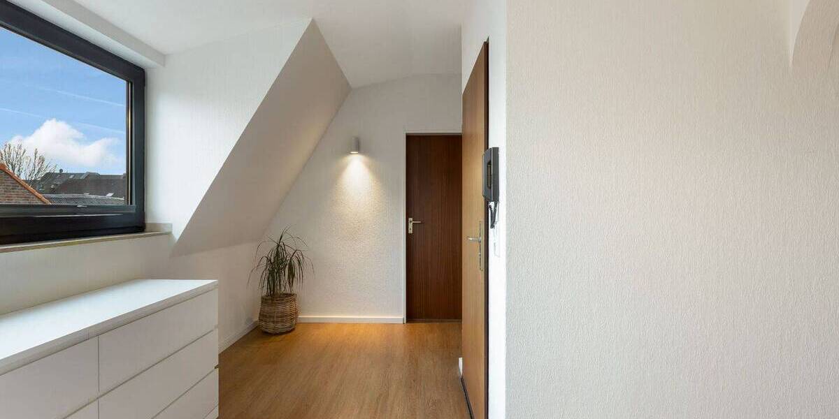 Mehrfamilienhaus, Wohnhaus Düsseldorf Niederkassel - 2.350.000&euro; | Angebot:26627775