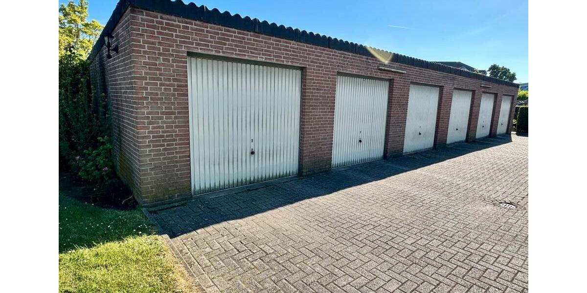 Dachgeschoßwohnung Voerde (Niederrhein) - 3 Zimmer, 78 m&sup2;, 740&euro; | Angebot:26534131