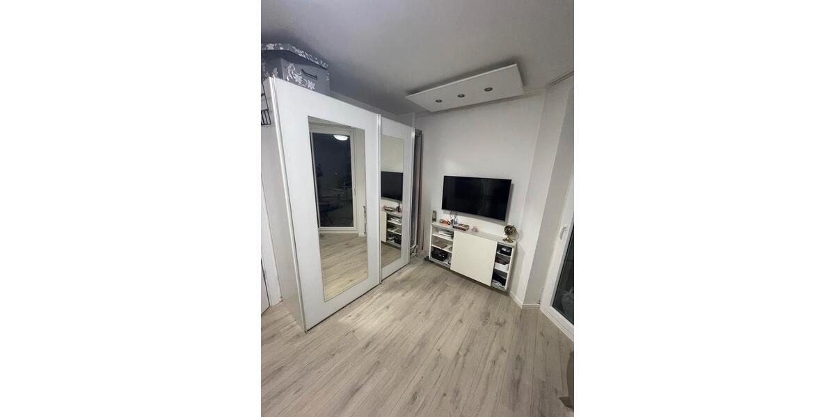 Etagenwohnung Düsseldorf Flingern Süd - 3 Zimmer, 78 m&sup2;, 465.000&euro; | Angebot:26421199