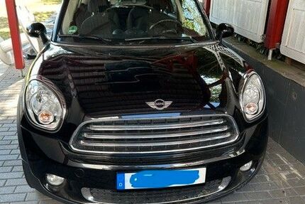 Mini Countryman C (Cooper) 97.700 km 8.300 &euro; Düsseldorf 40470
