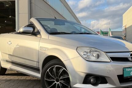 Opel Tigra 89.983 km 4.999 &euro; Rheinberg 47495