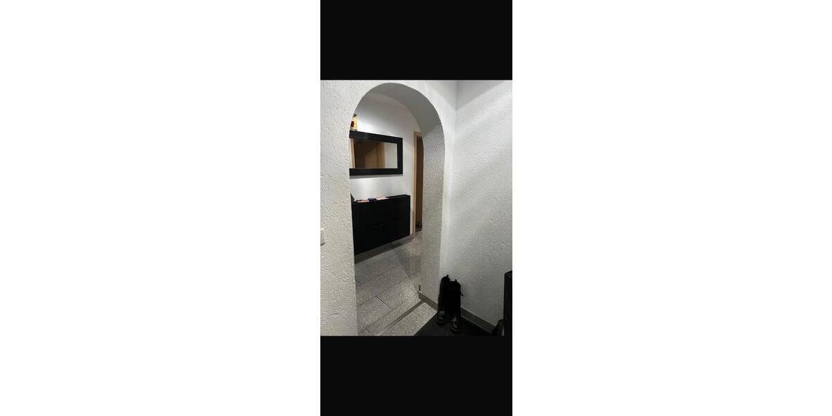 Maisonettenwohnung Duisburg Hamborn - 6.5 Zimmer, 165 m&sup2;, 1.350&euro; | Angebot:25972365