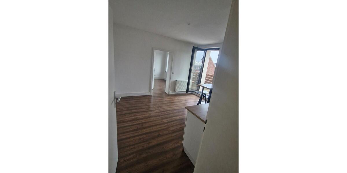 Etagenwohnung Krefeld - 2 Zimmer, 35 m&sup2;, 420&euro; | Angebot:25948940