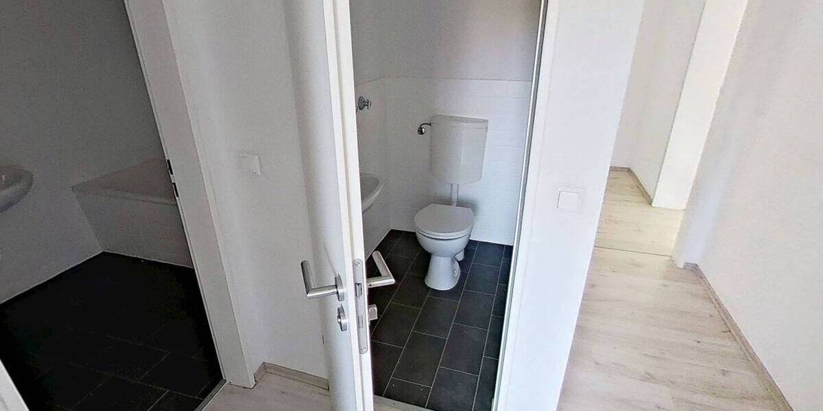 Etagenwohnung Duisburg Marxloh - 3 Zimmer, 79 m&sup2;, 559&euro; | Angebot:26851456